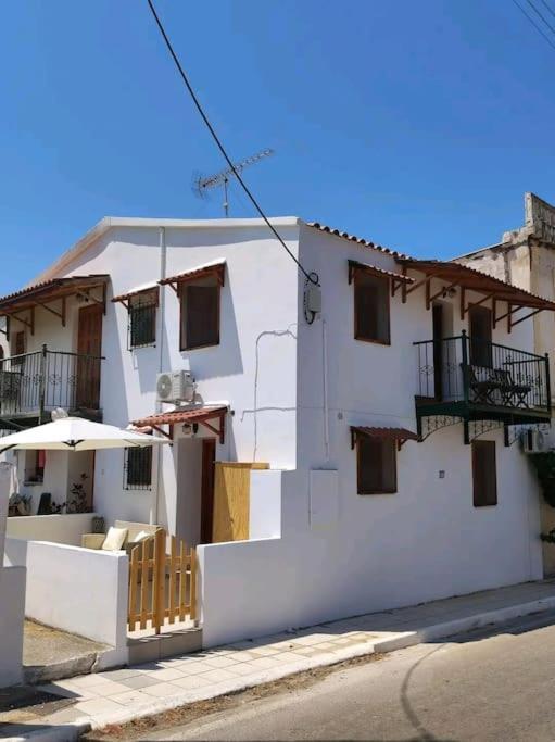 Nikόla'S House Villa Mourniaí Exterior foto